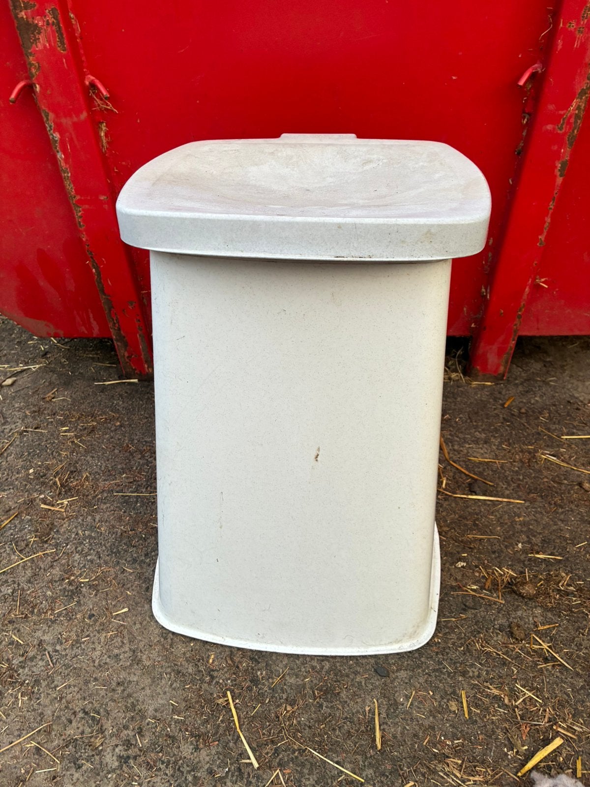 Caravan prullenbak, 40 liter of meer, Ophalen, Zo goed als nieuw, Kunststof