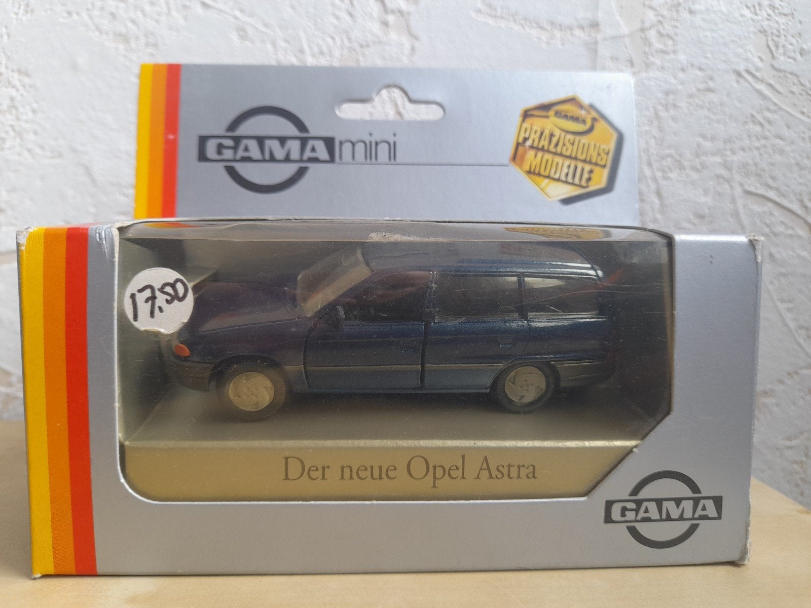 Opel Astra F Caravan Blauw Gama 1:43 (incl ovp), Hobby en Vrije tijd, Modelauto's | 1:43, Ophalen of Verzenden, Zo goed als nieuw