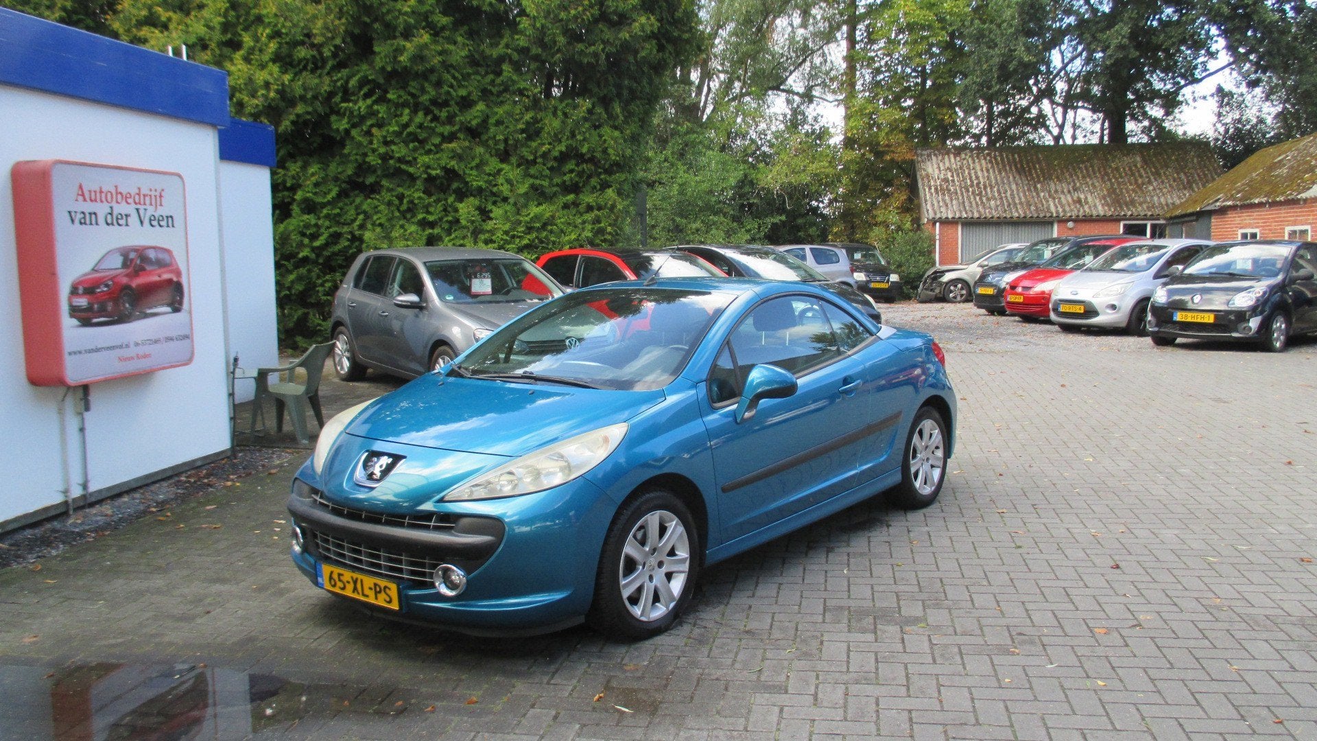 Peugeot 207 CC 1.6 VTi Première, Auto's, Peugeot, Voorwielaandrijving, 15 km/l, Gebruikt, Zwart