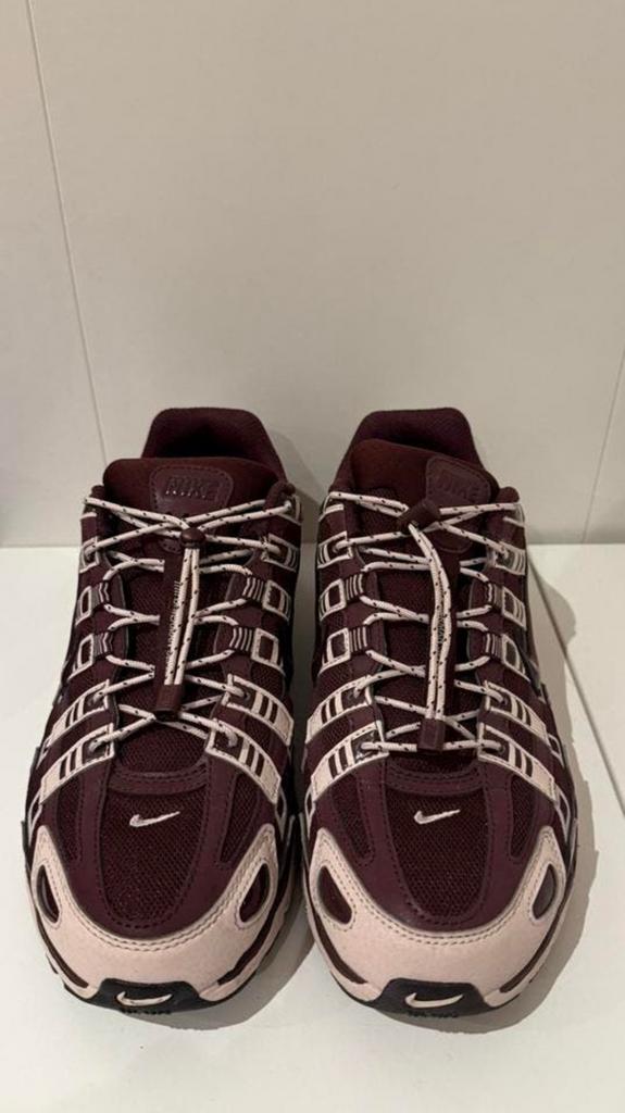 Nike Sportwear P 6000 Speed (size 40), Ophalen of Verzenden, Zo goed als nieuw, Schoenen