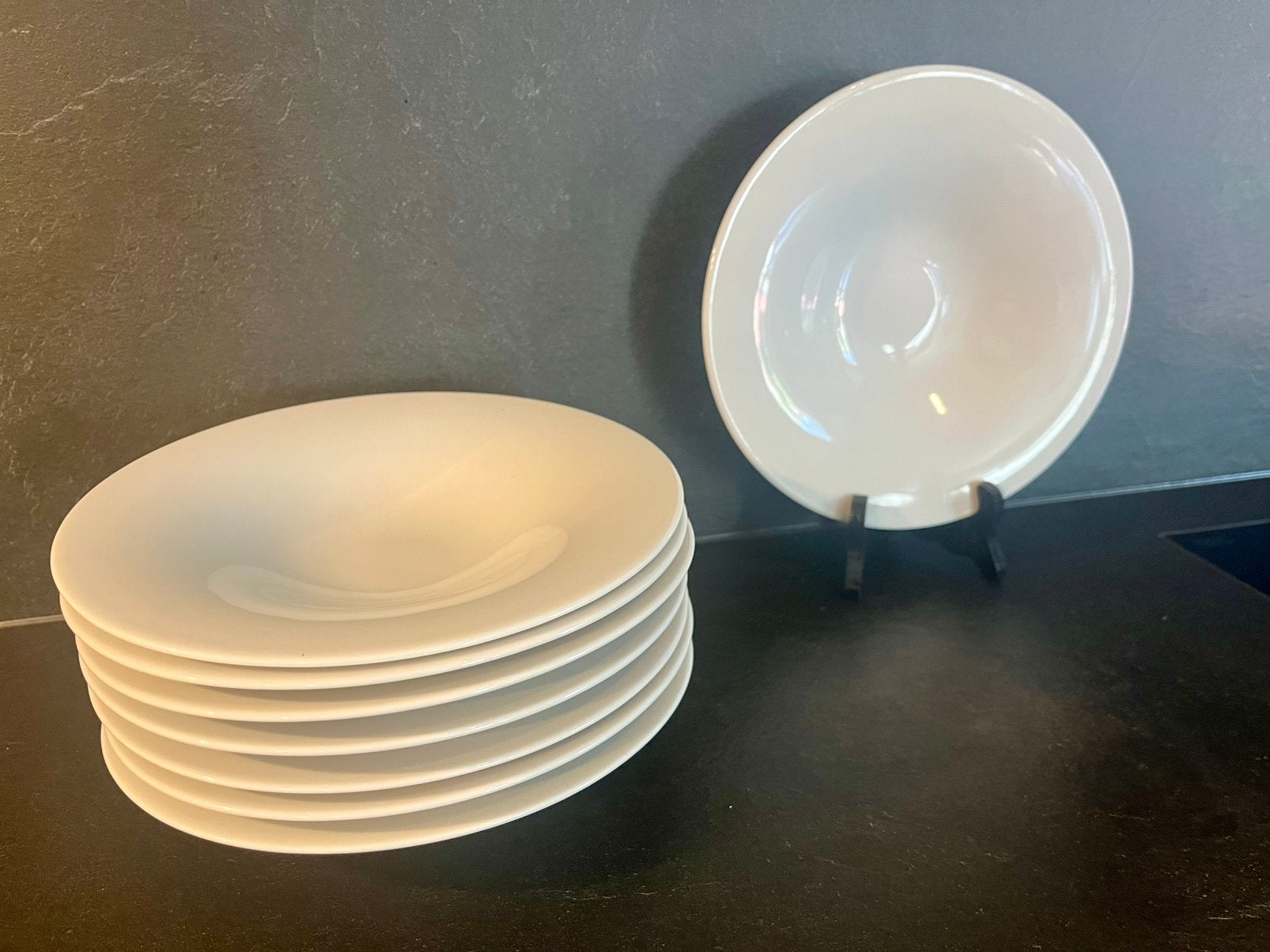 Alessi Toyo Ito diepe borden / pastaborden (8), Overige materialen, Ophalen of Verzenden, Zo goed als nieuw, Bord(en)
