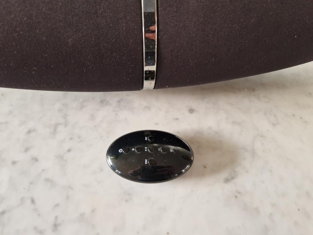 Bowers and wilkins zeppelin incl chromecast, Audio, Tv en Foto, Luidsprekers, Ophalen of Verzenden, 120 watt of meer, Front, Rear of Stereo speakers