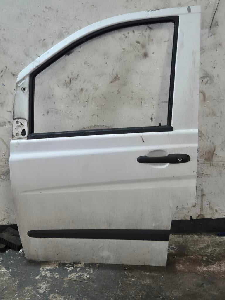 Deur mercedes vito, Auto-onderdelen, Carrosserie en Plaatwerk, Ophalen of Verzenden, Deur