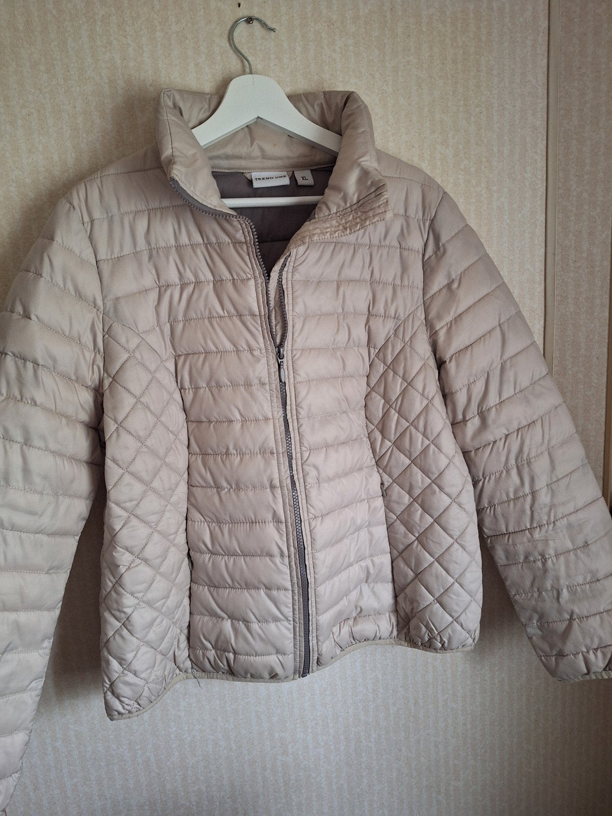 JAS, dames, Ophalen, Zo goed als nieuw, Maat 46/48 (XL) of groter, Beige