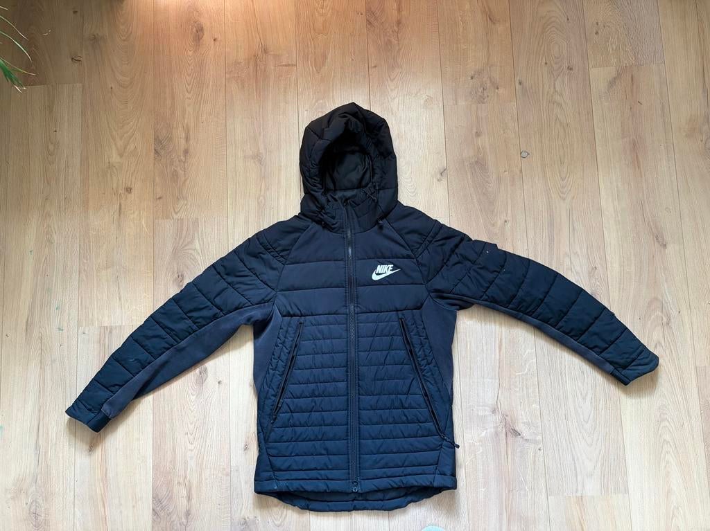Nike jas, Kleding | Heren, Jassen | Winter, Ophalen of Verzenden, Gedragen, Maat 46 (S) of kleiner, Zwart