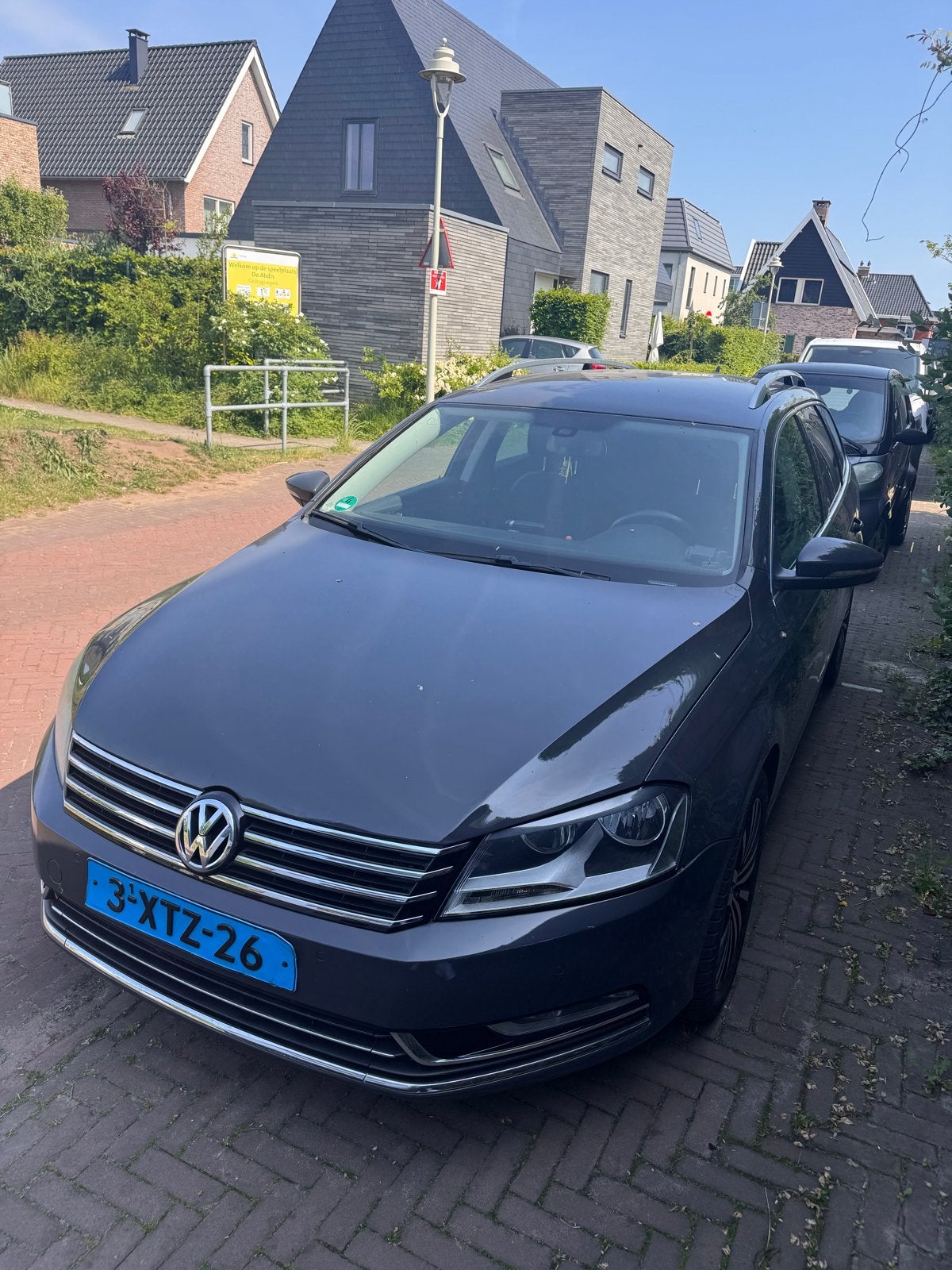 Volkswagen 2013 Grijs, 1800 kg, Stationwagon, Diesel, 19 km/l