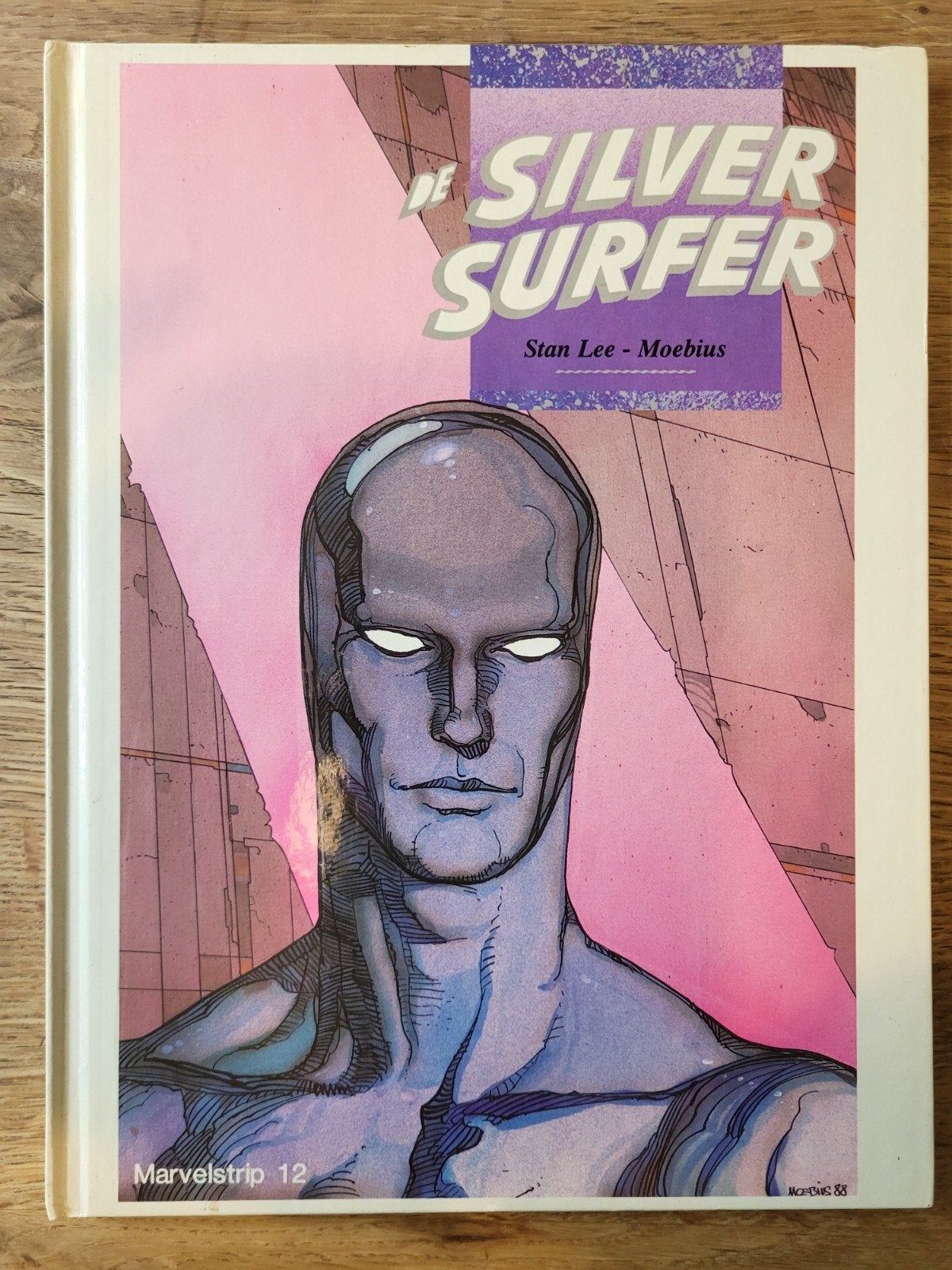 De Silver Surfer - Stan Lee - Moebius, Boeken, Stripboeken, Eén stripboek, Ophalen of Verzenden, Gelezen, Stan Lee, Moebius