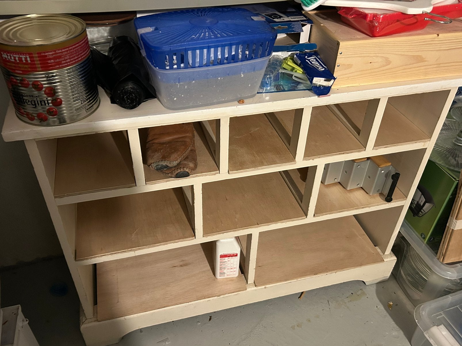 Wit kastje / dressoirtje, Huis en Inrichting, Ophalen, Gebruikt