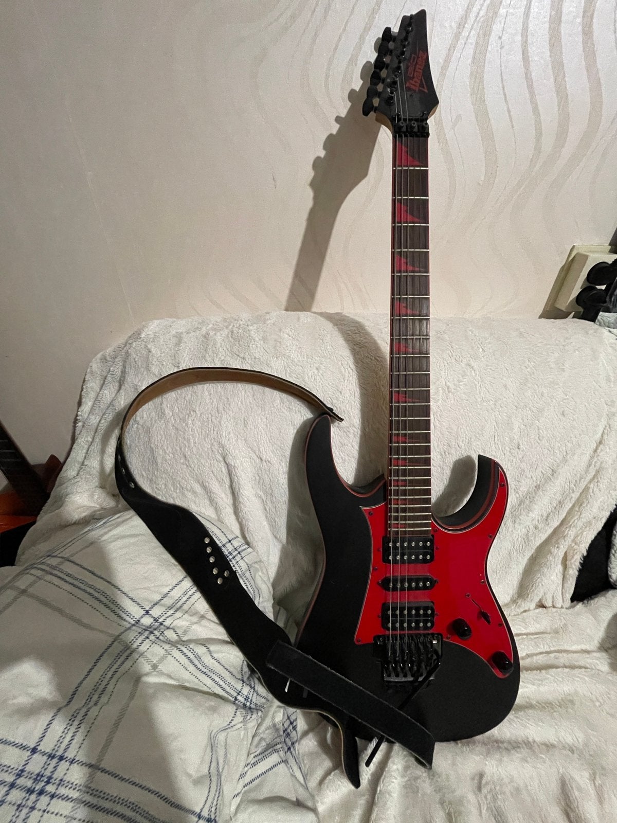 Ibanez Gio Electric Guitar
