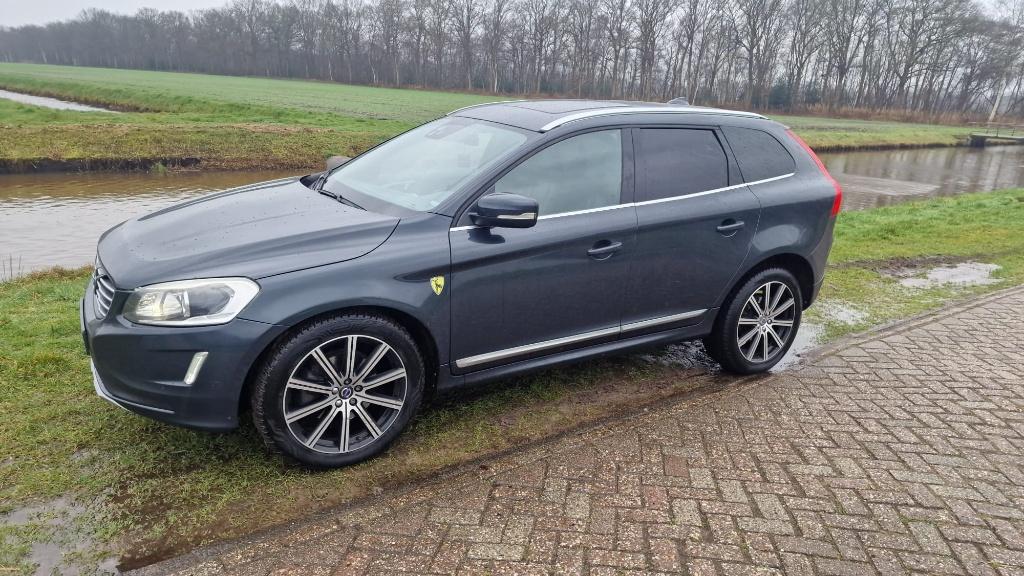 Volvo xc60 d5 awd automaat  grijs kenteken marge, 2000 kg, Leder, Bedrijf, Diesel