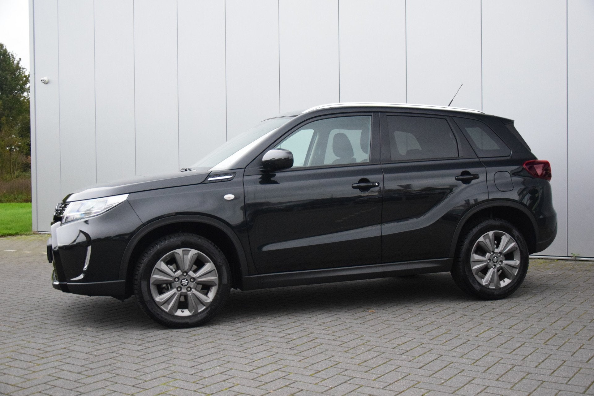 Suzuki Vitara 1.4 Boosterjet Smart Hybrid Select Navi/Carpla, Auto's, Voorwielaandrijving, Dealer onderhouden, Stof, Gebruikt