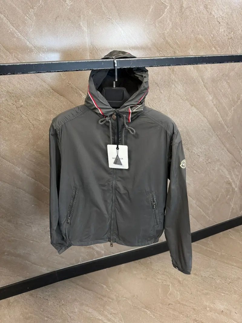 Moncler Jas, Verzenden, Nieuw, Overige maten, Grijs