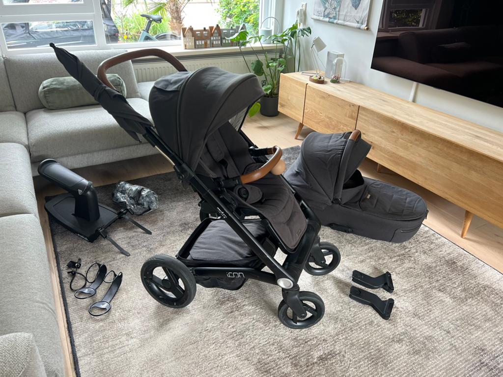 Fijne Mutsy Icon Leisure Combi kinderwagen incl accessoires, Kinderen en Baby's, Kinderwagens en Combinaties, Ophalen, Gebruikt