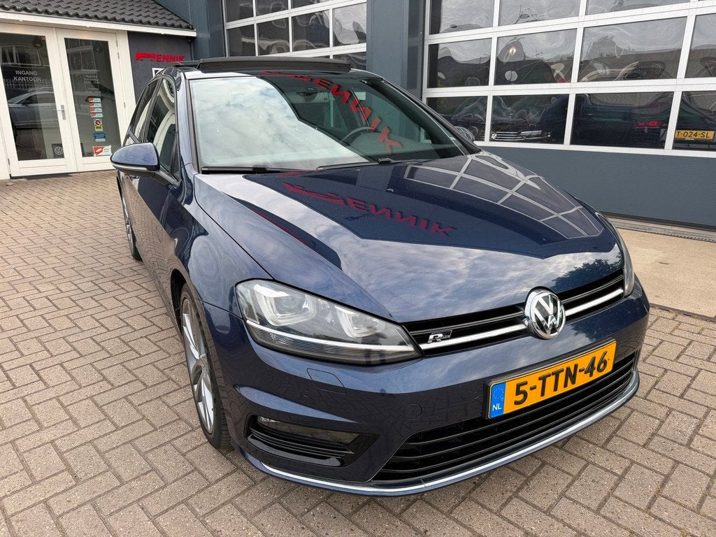 Volkswagen Golf 1.4 TSI Highline 2x R-Line / Pano / Trekhaak, Auto's, Volkswagen, Euro 5, Gebruikt, 4 cilinders, Blauw