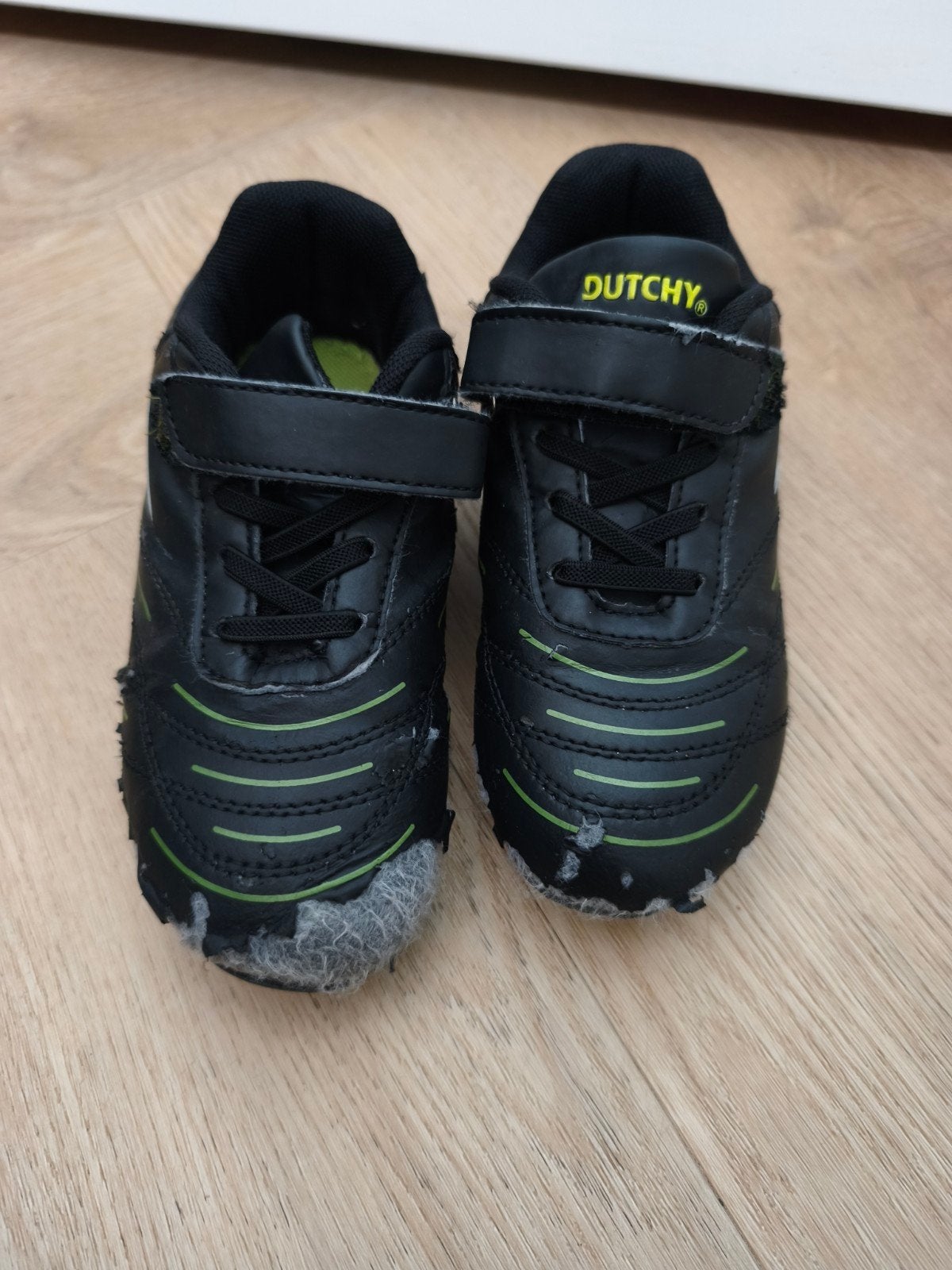 Gratis Voetbalschoenen Maat 29 - Gebruikt, Ophalen of Verzenden