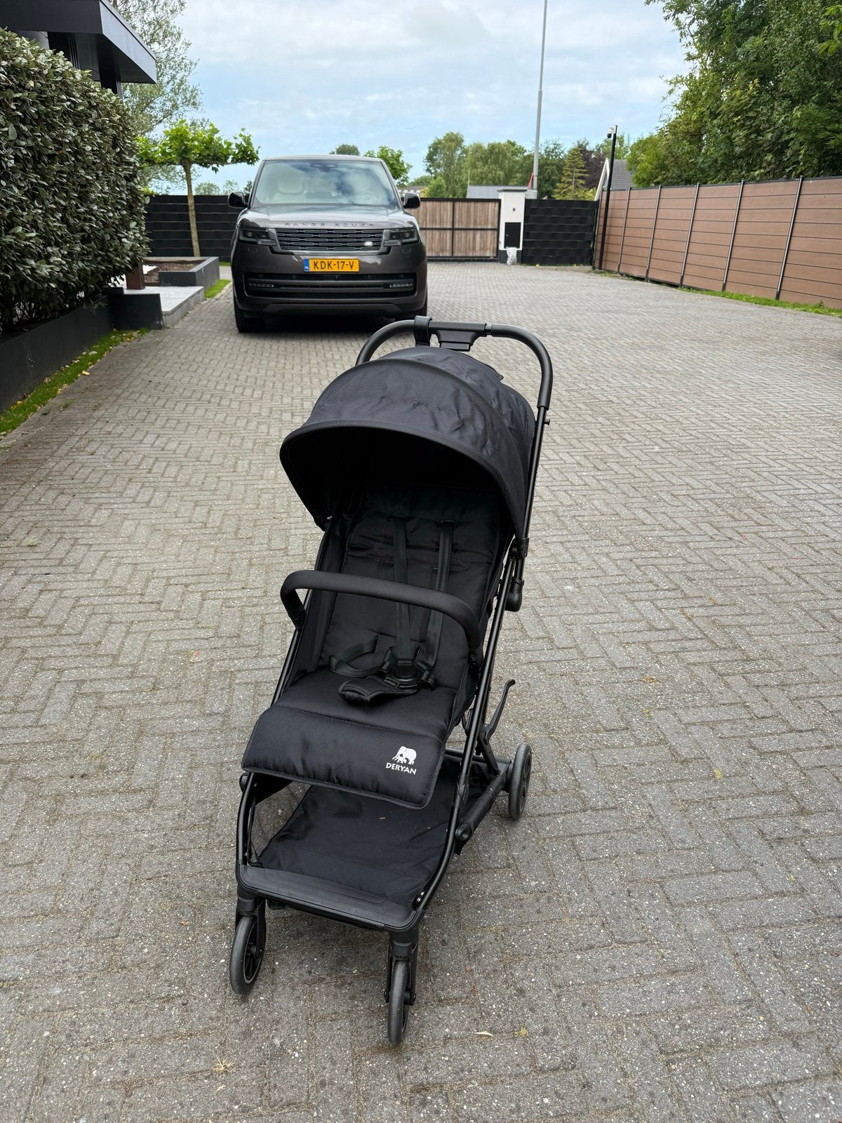 Deryan Reisbuggy - Compact en Lichtgewicht, Kinderen en Baby's, Buggy's, Ophalen, Zo goed als nieuw, Overige merken, Verstelbare rugleuning