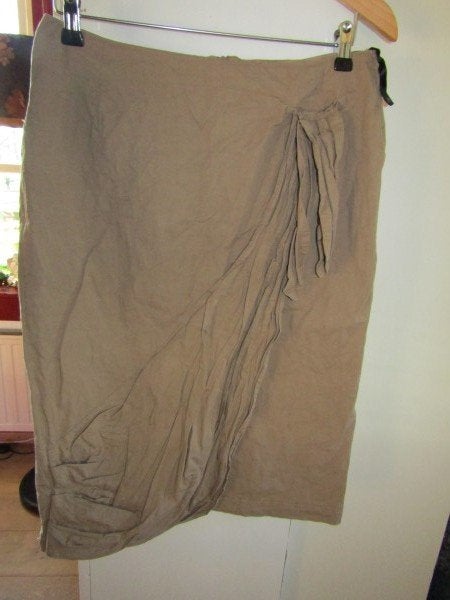 D1558 SCARVA 38 rok beige roezel metaal memory overslag, Maat 38/40 (M), Verzenden, Scarva, Beige