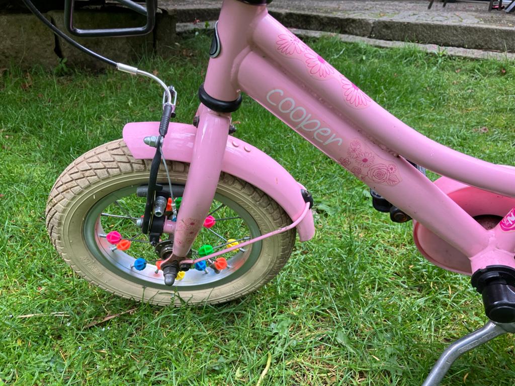 Cooper 12,5 inch kleuterfiets - Roze, Fietsen en Brommers, Fietsen | Kinderfietsjes, Ophalen, Zo goed als nieuw, Minder dan 16 inch