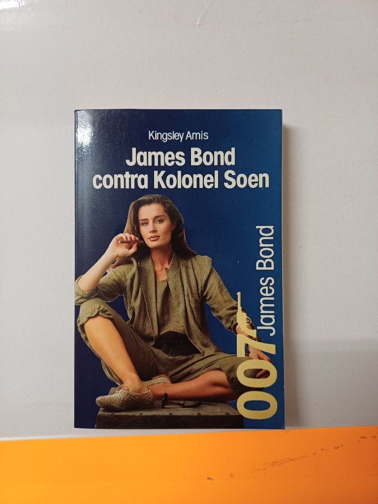 Boekje - James Bond Contra Kolonel Soen 007 - Kingsley Amis, Ophalen of Verzenden, Gelezen
