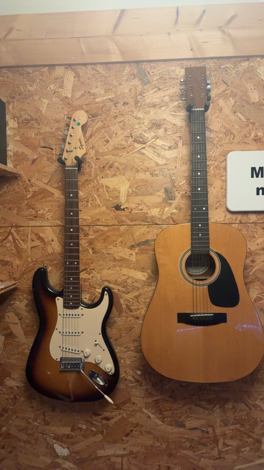 Squier Bullet Strat en Samick SW115 akoestische gitaar, Ophalen, Gebruikt, Western- of Steelstringgitaar