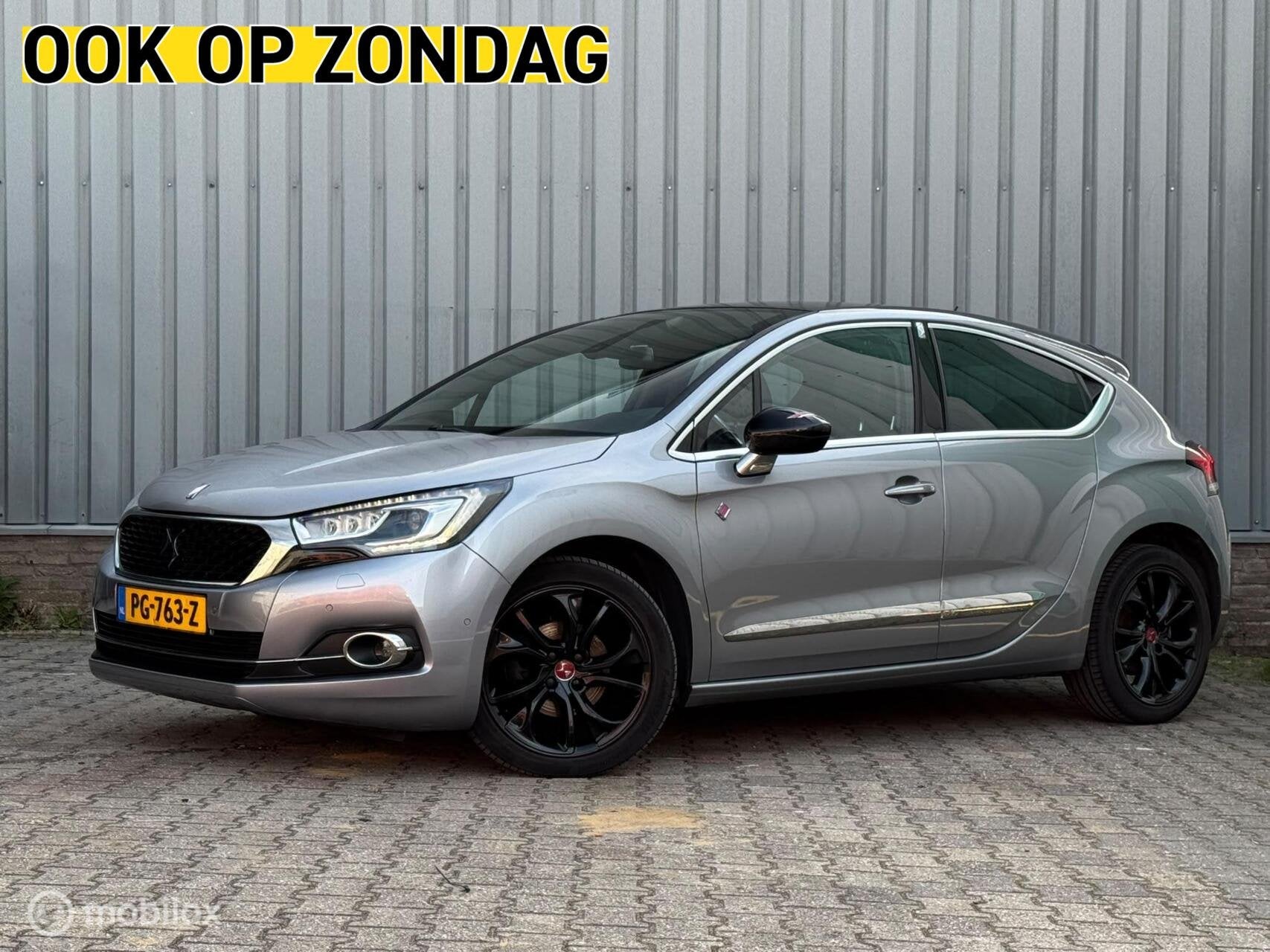 DS 4 1.2 Performance Line | Alcantara | Massage | DENON, Auto's, 1199 cc, Bedrijf, Handgeschakeld, Zilver of Grijs