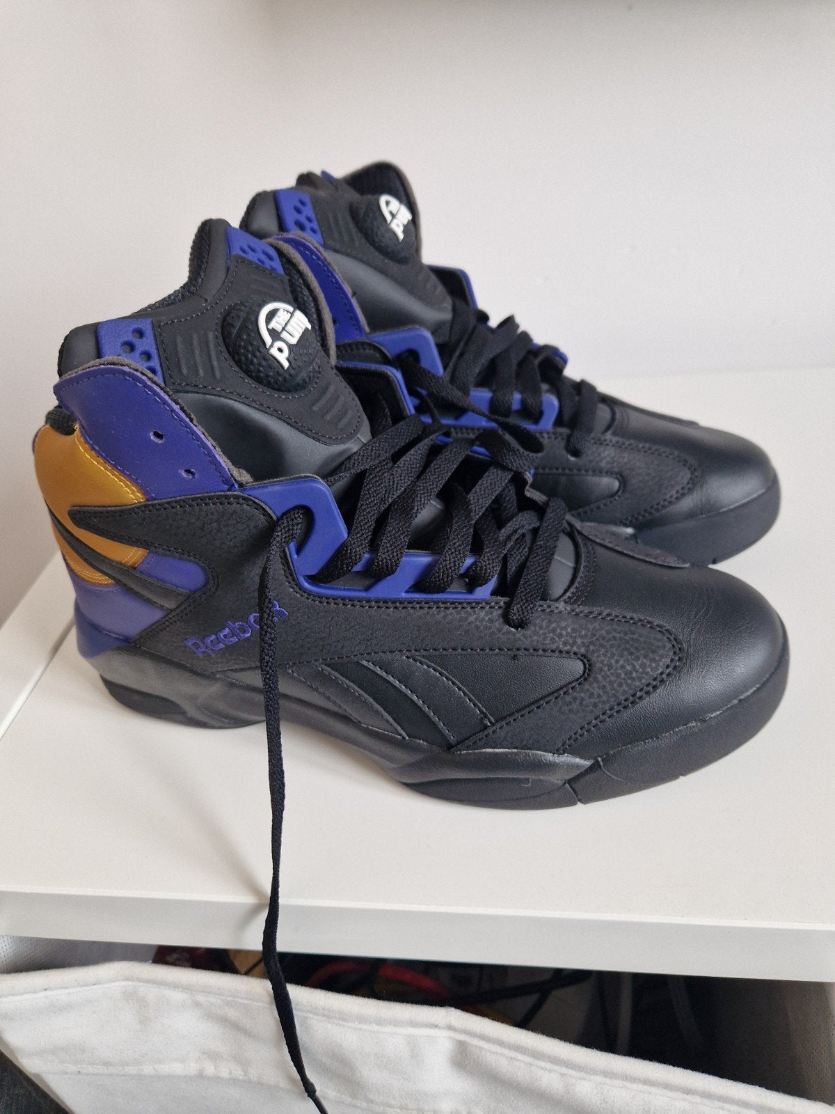 Reebok The Pump sneakers - Maat 42, Zwart, Nieuw, Ophalen of Verzenden, Sneakers of Gympen