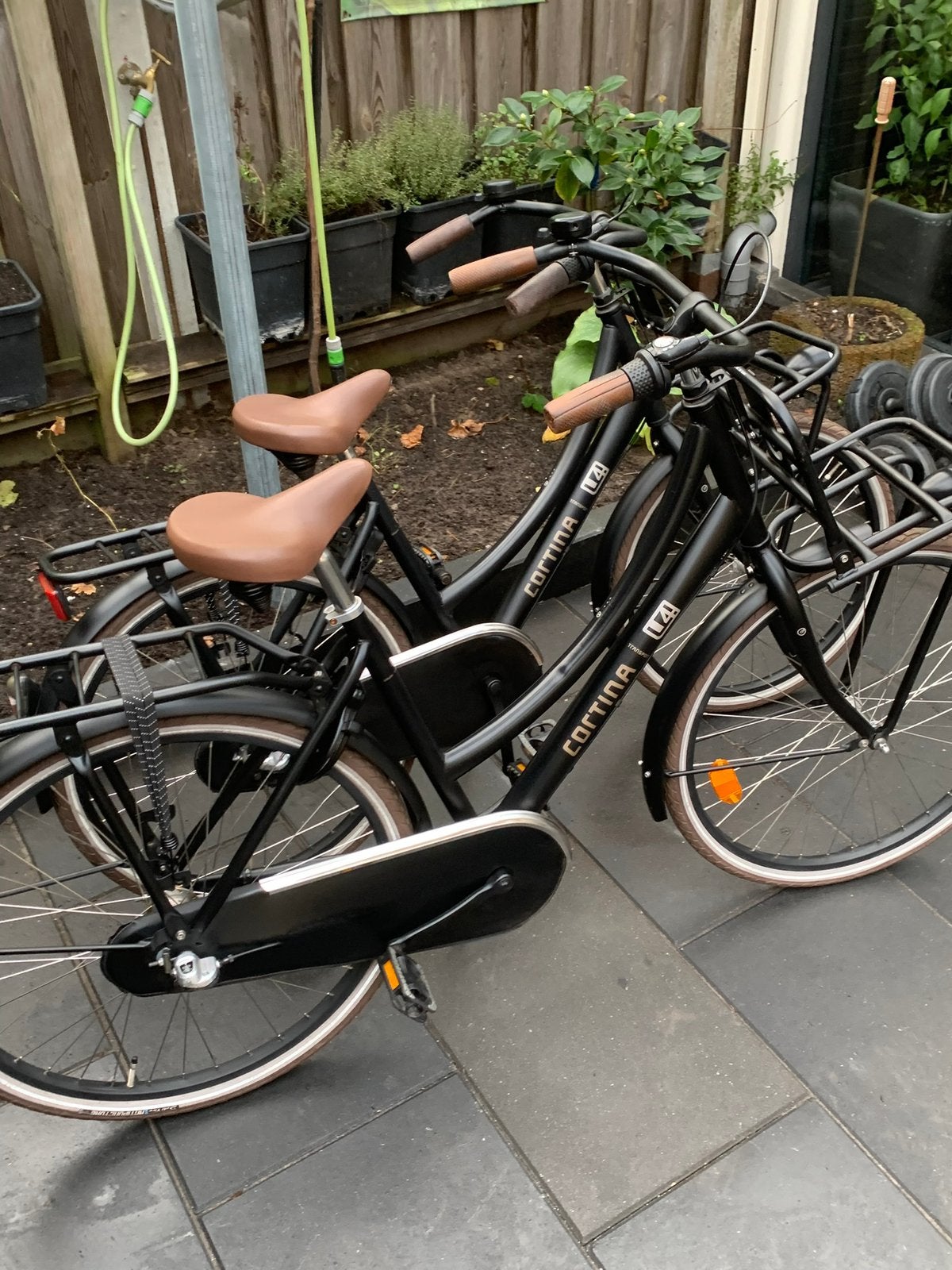 Cortina U4 meisjesfiets 24&26 inch 3 vers Zo goed als nieuw, Ophalen, Zo goed als nieuw, Cortina U4 transportfiets