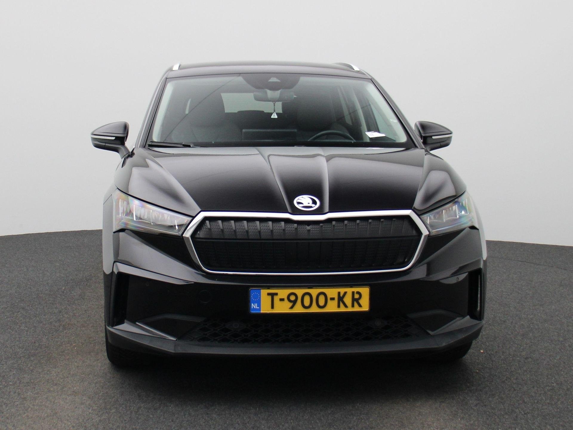 Skoda Enyaq iV 80 Business Edition | NAVIGATIE | STOEL-STUUR, Auto's, 12 maanden, Achterwielaandrijving, Gebruikt, Zwart