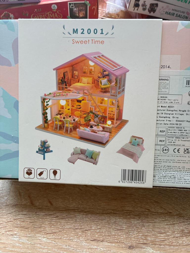 M2001 Sweet Time Miniatuur Poppenhuis DIY Kit, Ophalen of Verzenden, Nieuw, Poppenhuis