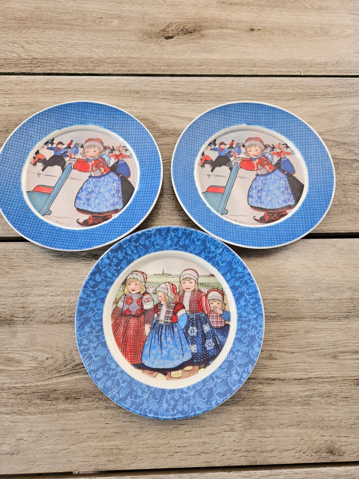 Rie Cramer Douwe Egberts bordjes - set van 3, Antiek en Kunst, Antiek | Schalen, Ophalen of Verzenden