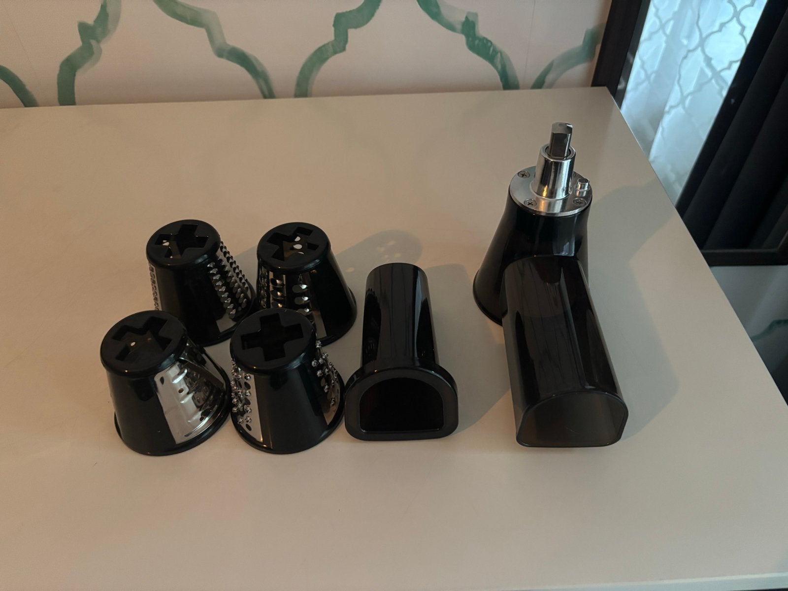 KitchenAid rasp/snijder opzetstukken (niet origineel), Ophalen of Verzenden, Zwart, Metaal, Overige merken