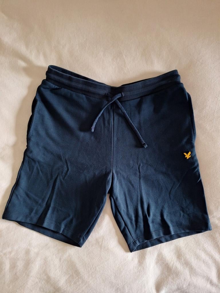Lyle & Scott jogging kort broekje 12/13 jaar, Broek, Lyle & Scott, Ophalen of Verzenden, Zo goed als nieuw