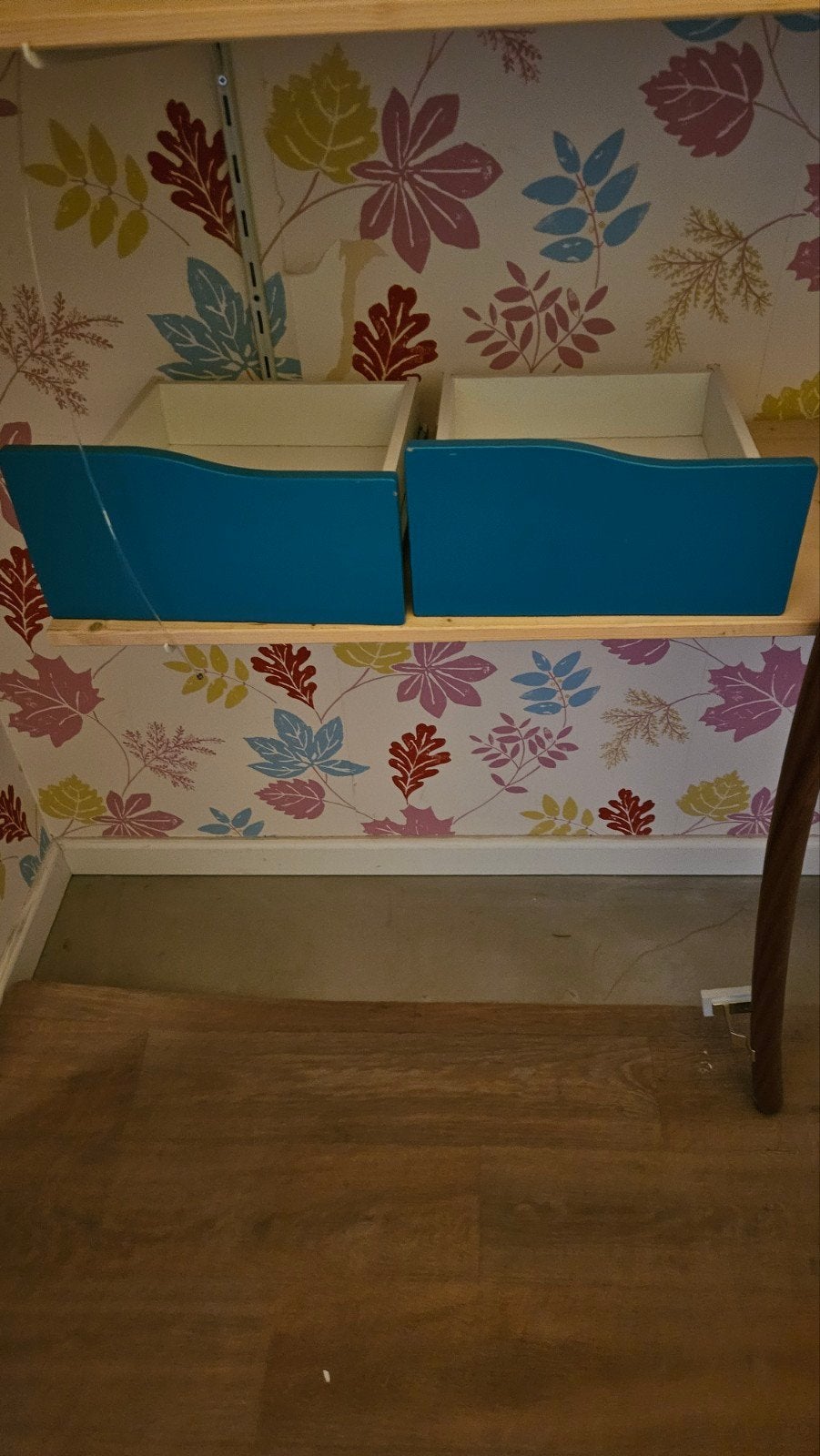 Kallax kast lades en klok, Minder dan 50 cm, Gebruikt, 1 of 2 laden, Ophalen of Verzenden