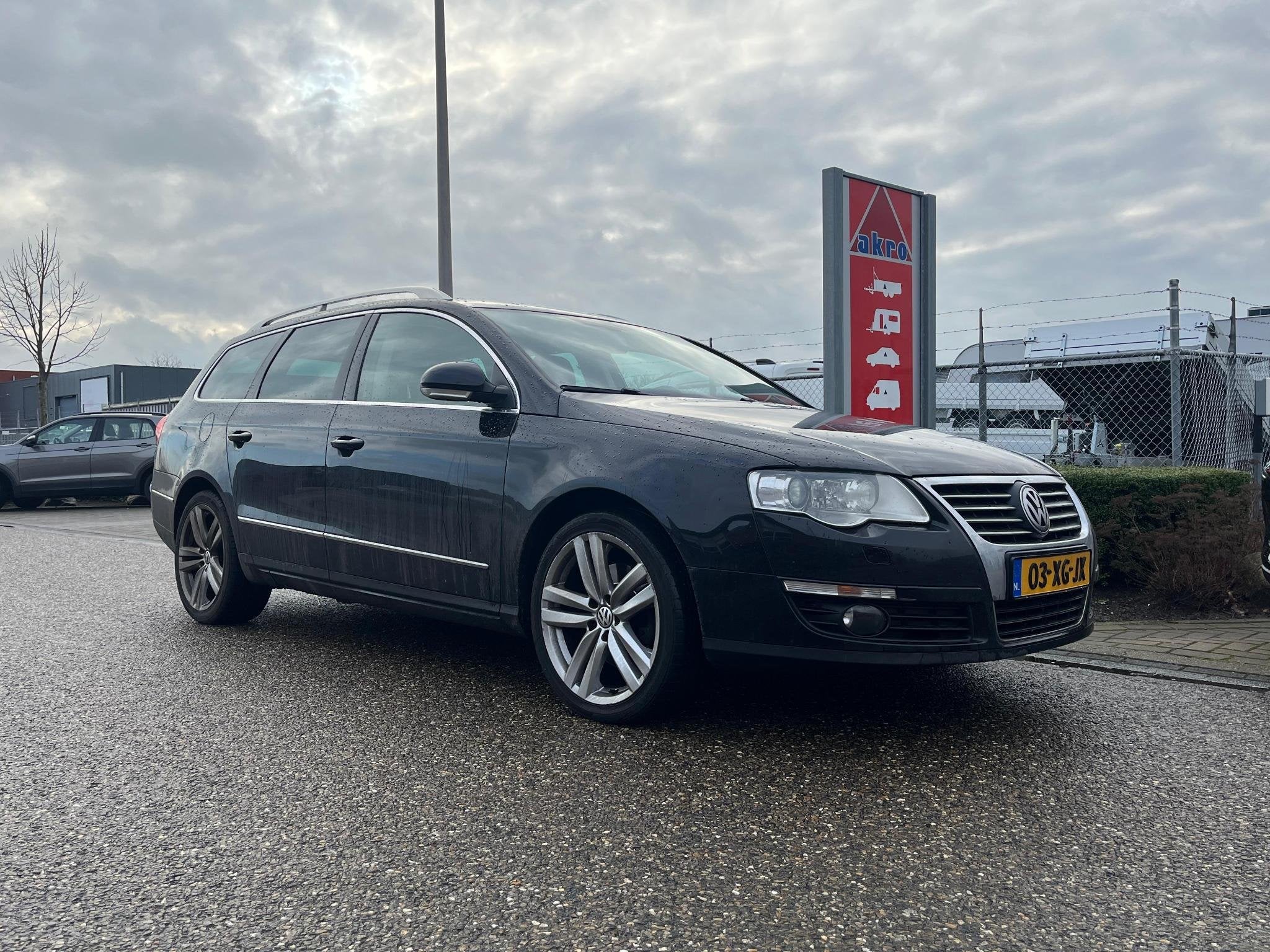 Volkswagen Passat Variant 2.0 TDI Highline | APK | Cruise Co, 15 km/l, Zwart, 4 cilinders, Zwart