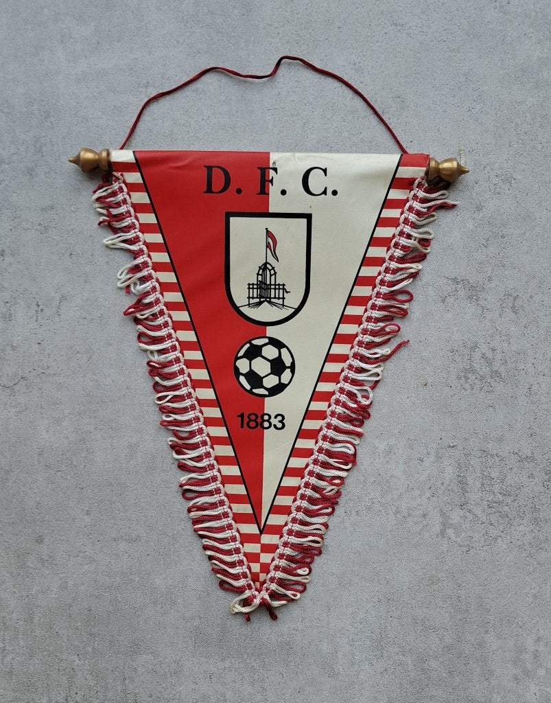 vaantje DFC Dordrecht, Ophalen of Verzenden, Gebruikt, Overige binnenlandse clubs, Vaantje of Sjaal