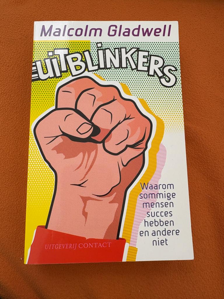 Uitblinkers - Malcolm Gladwell, Ophalen of Verzenden, Zo goed als nieuw