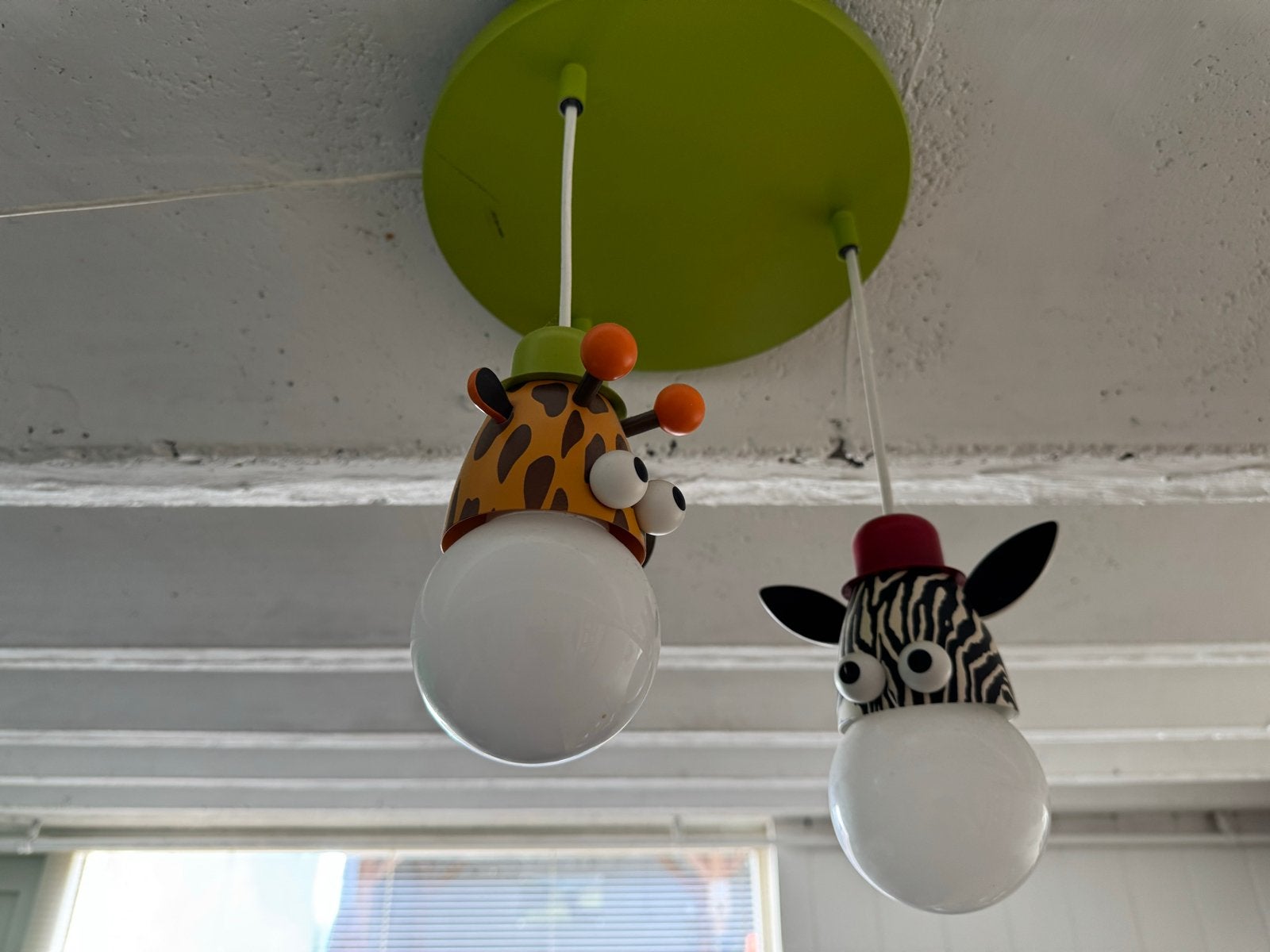 Leuke kinderlamp in de vorm van een zebra, Ophalen, Overige merken, Gebruikt, Kunststof