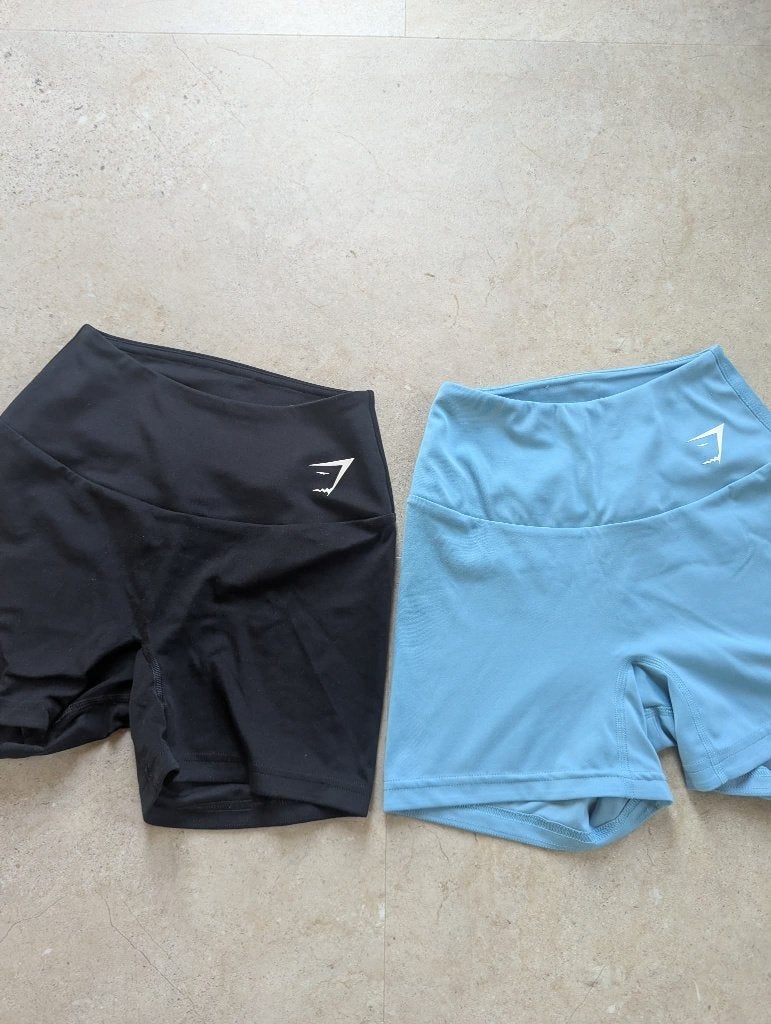 Gymshark sportbroekjes (2 stuks), Kleding | Dames, Sportkleding, Verzenden, Zwart, Maat 34 (XS) of kleiner, Gymshark