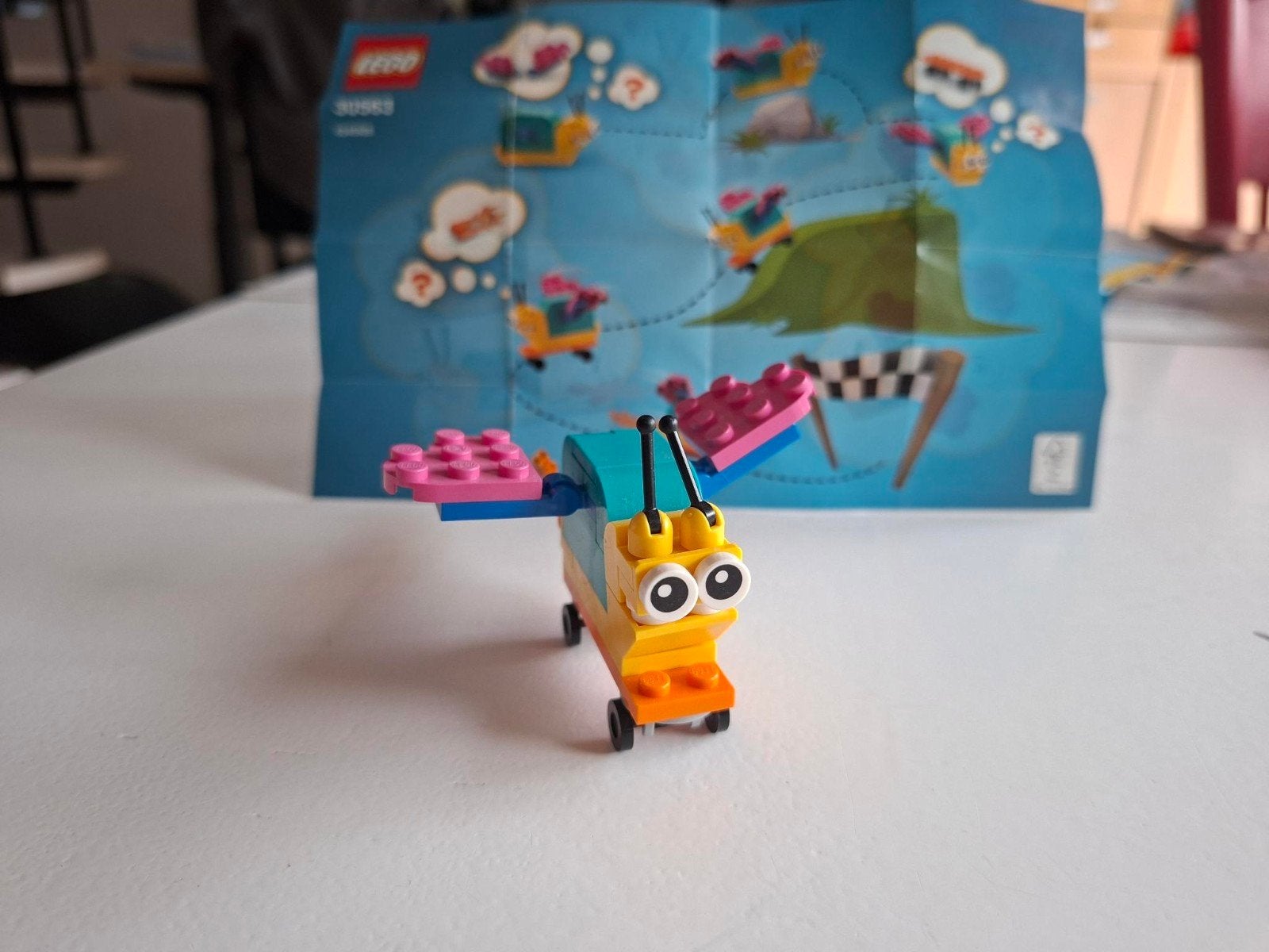Z.g.a.n. LEGO Creator 30563 - Modderbeestje/Slak, Ophalen, Lego, Compleet, Zo goed als nieuw