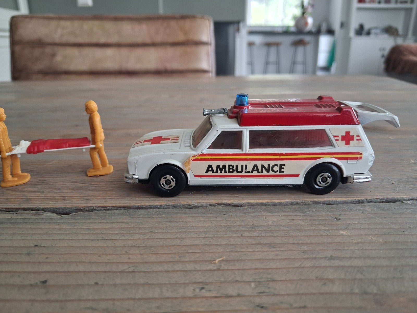 Matchbox speed kings Ambulance, Ophalen of Verzenden, Auto, Matchbox