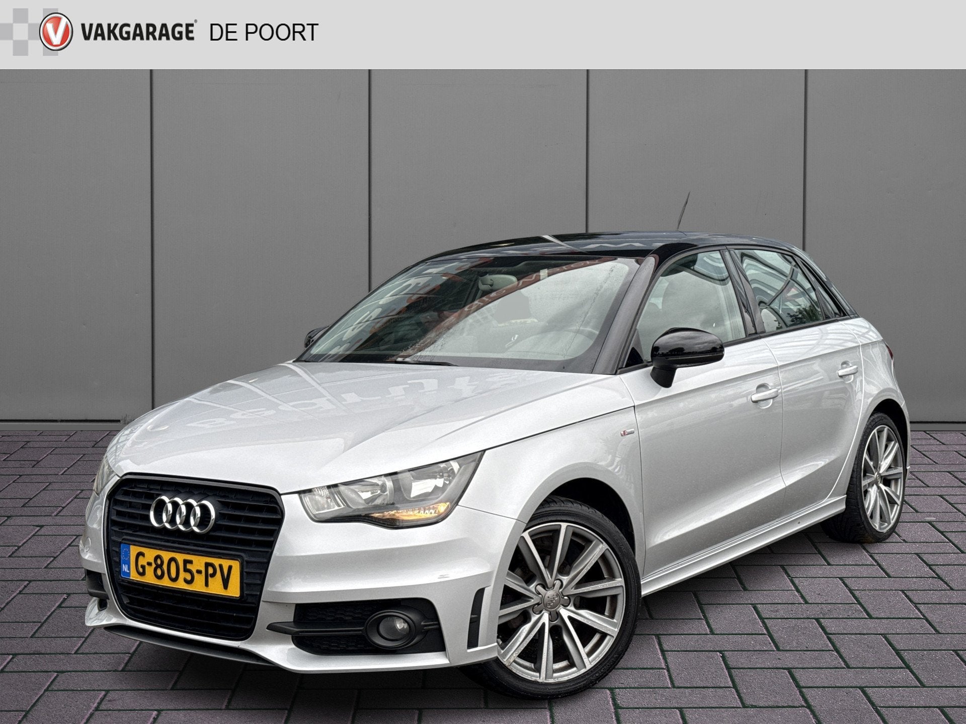 Audi A1 Sportback 1.2 TFSI Ambition S-Line | Navi | PDC | St, Auto's, Audi, Voorwielaandrijving, Euro 5, Zwart, 4 cilinders