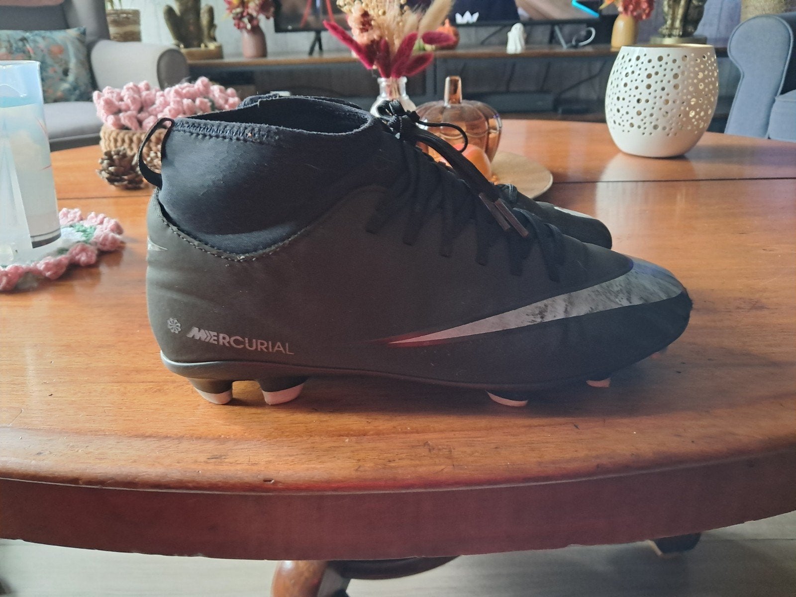 voetbalschoenen nike maat 38, Ophalen, Zo goed als nieuw, Schoenen