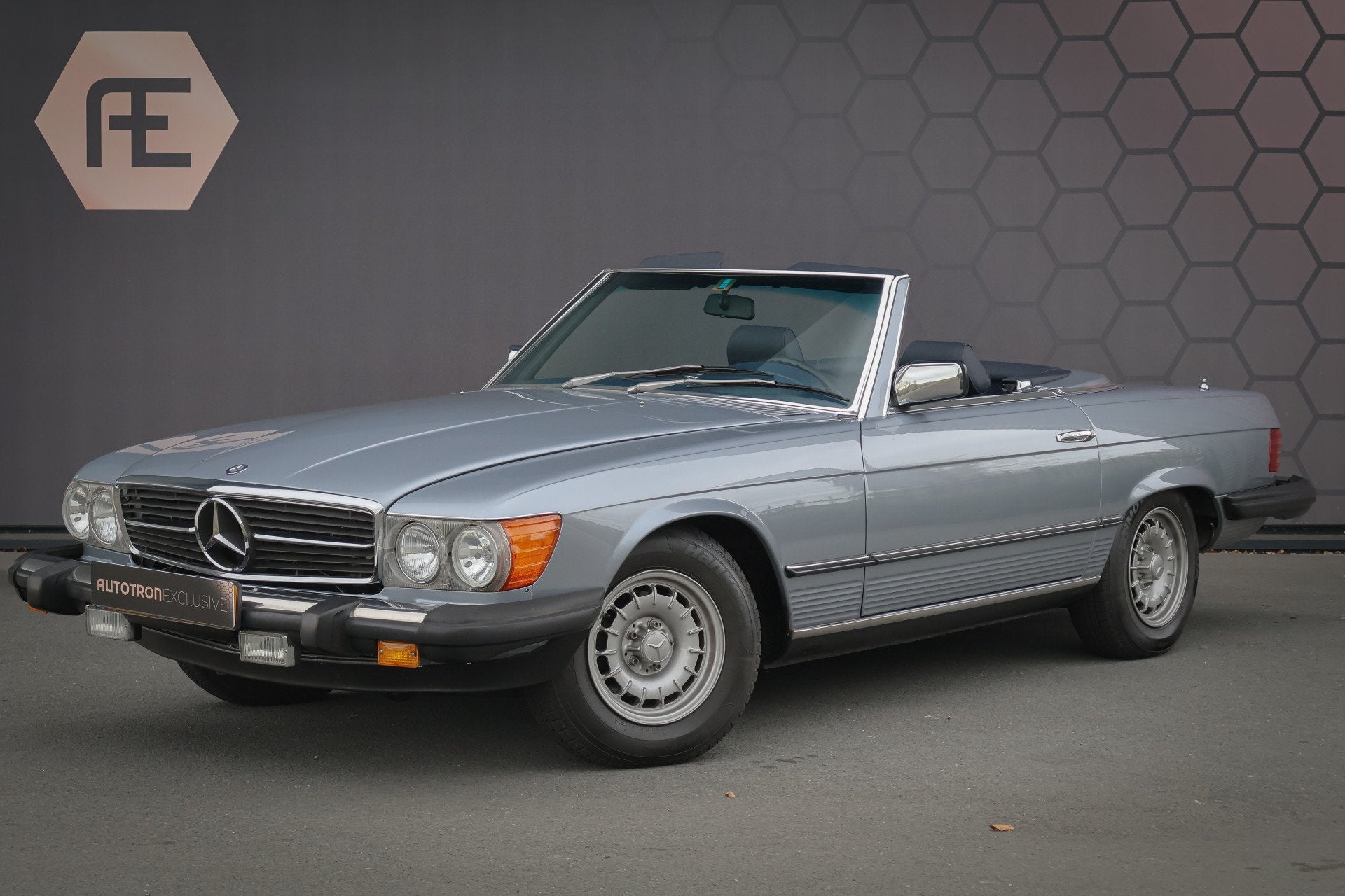 Mercedes-Benz 300-serie 380 SL (bj 1983, semi-automaat), Auto's, Cabriolet, Blauw, Bedrijf, 2 stoelen