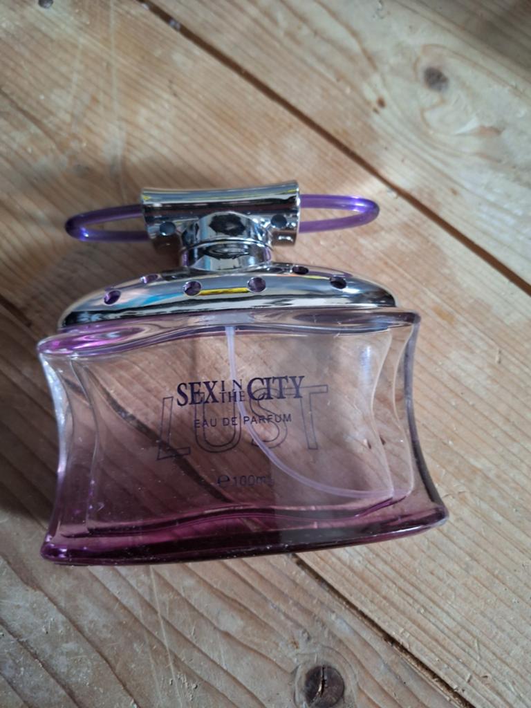 Diverse Dames Parfums - Verschillende Merken en Geuren, Sieraden, Tassen en Uiterlijk, Uiterlijk | Parfum, Nieuw, Ophalen of Verzenden
