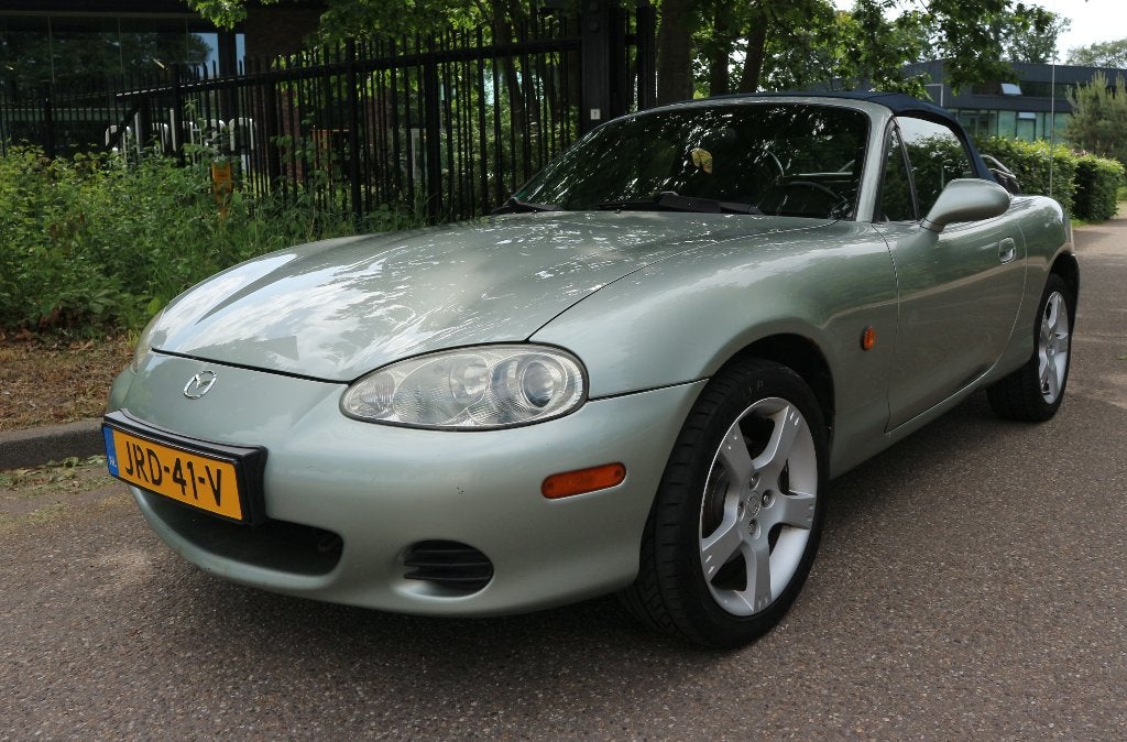 MX5 1.6I Silverblues //APK nieuw //top onderhouden, Auto's, Mazda, Stof, 4 cilinders, Cabriolet, 1010 kg