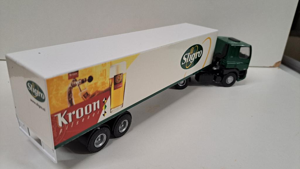 Lion Car Daf 85 CF  Sligro, Hobby en Vrije tijd, Modelauto's | 1:50, Zo goed als nieuw, Bus of Vrachtwagen, Lion Toys, Ophalen of Verzenden