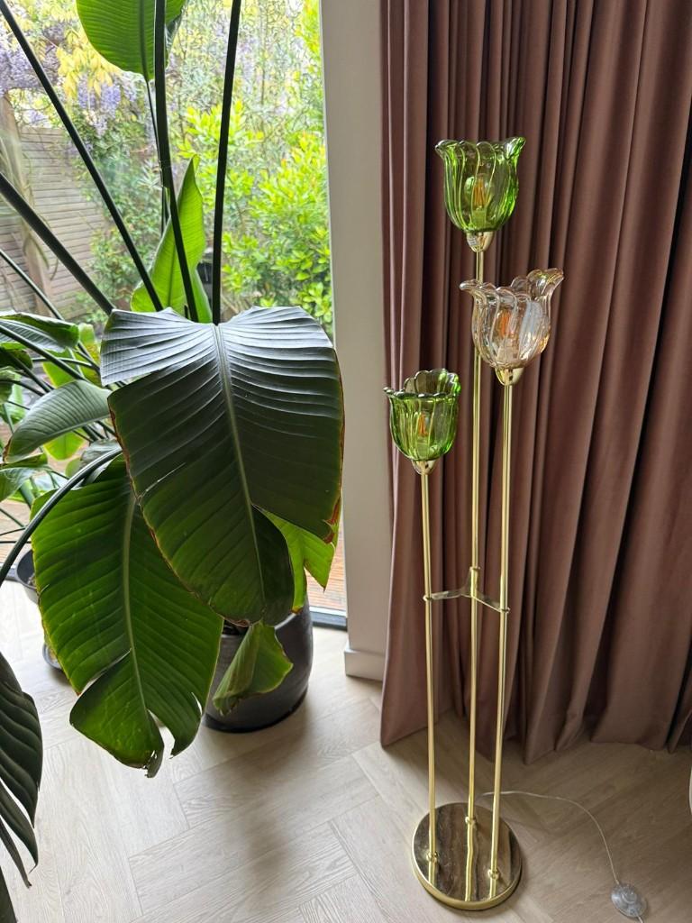 Ilaria staande lamp Triple, groen/roze bloemglas, Ophalen, Zo goed als nieuw, E27 (groot), Led-lamp