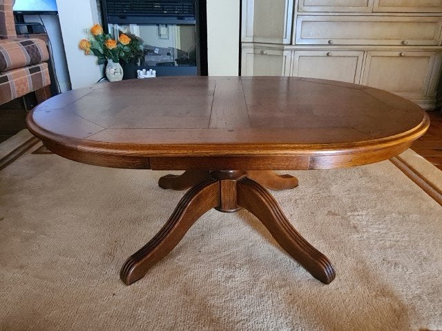 Salontafel eikenhout ovaal, Huis en Inrichting, Ophalen, 100 tot 150 cm, Klassiek, Eikenhout