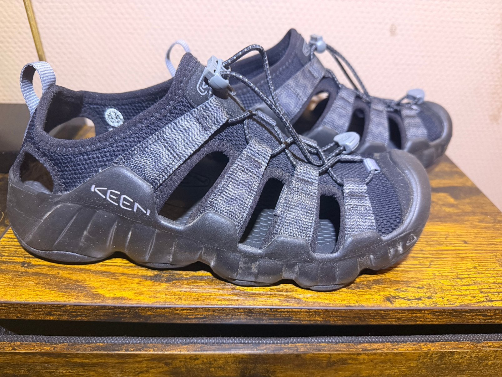 Keen Hypersport H2 sandalen dames, Ophalen of Verzenden, Zo goed als nieuw, Schoenen