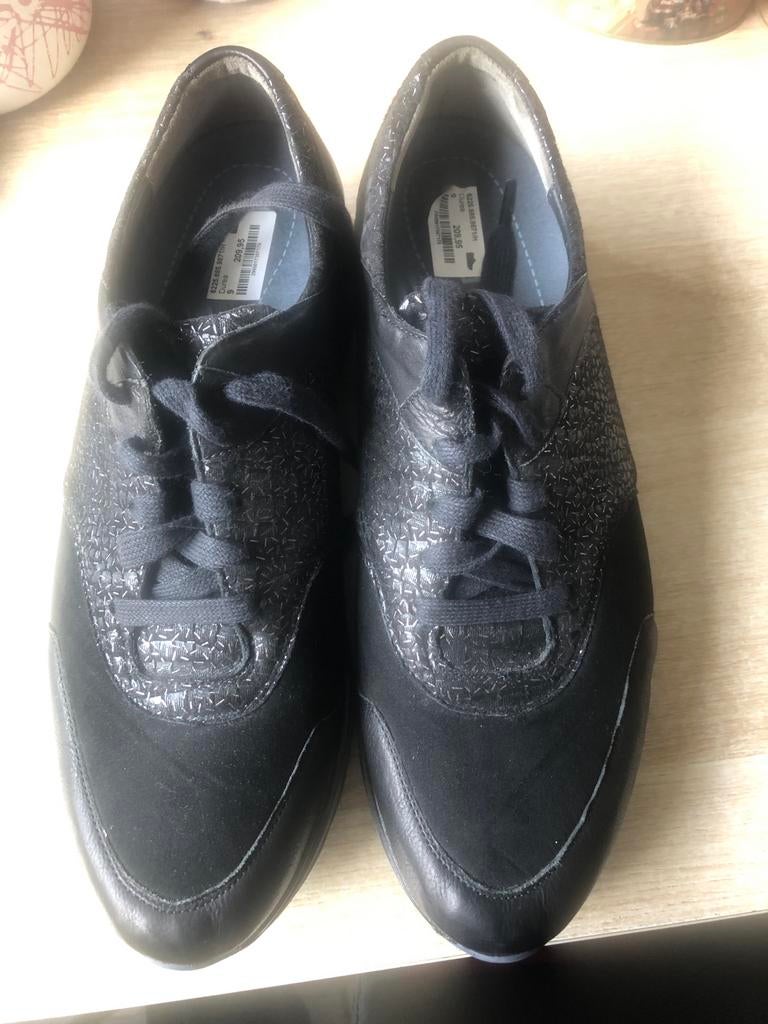 Durea sneakers maat 9 (43), Zwart, Ophalen of Verzenden, Sneakers of Gympen, Zo goed als nieuw